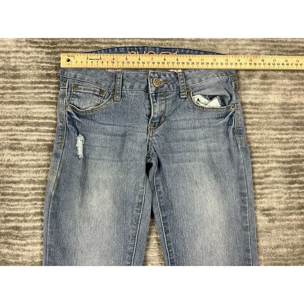 Rue 21 Jeans‎ Womens 1/2 Blue Medium Wash Straight Slim Casual